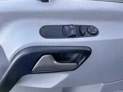 Vendo Mercedes-Benz Sprinter 2014 - 16900 EUR, 190000 km - AUTO.MOTO.pt