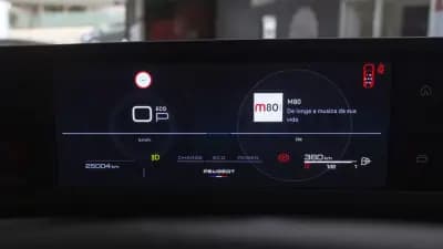 Vendo Peugeot 5008 2025 - 33900 EUR, 25000 km - AUTO.MOTO.pt