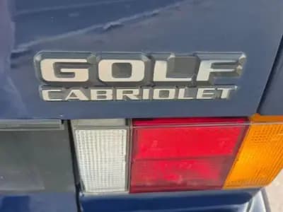 Sell Volkswagen Golf Cabriolet 1991 - 9950 EUR, 127019 km - AUTO.MOTO.pt