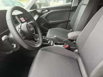 Vendo Audi A1 Sportback 2025 - 26750 EUR, 956 km - AUTO.MOTO.pt