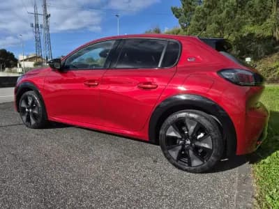 Sell Peugeot e-208 2022 - 18999 EUR, 14864 km - AUTO.MOTO.pt