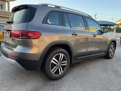 Sell Mercedes-Benz GLB 200 2021 - 28450 EUR, 180000 km - AUTO.MOTO.pt