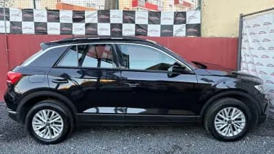 Sell Volkswagen T-Roc 2021 - 17900 EUR, 169000 km - AUTO.MOTO.pt