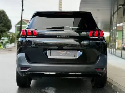Vendo Peugeot 5008 2020 - 19990 EUR, 166000 km - AUTO.MOTO.pt