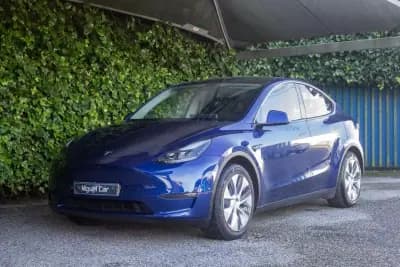 Sell Tesla Model Y 2024 - 39500 EUR, 22300 km - AUTO.MOTO.pt