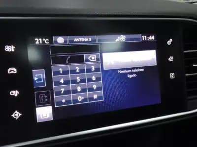 Sell Peugeot 308 2016 - 10900 EUR, 136000 km - AUTO.MOTO.pt