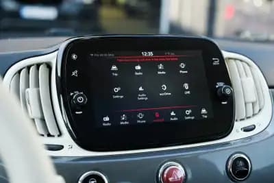 Sell Fiat 500 2020 - 9999 EUR, 89000 km - AUTO.MOTO.pt