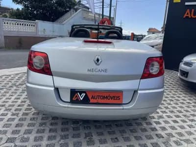 Sell Renault Mégane Cabrio 2008 - 6950 EUR, 255883 km - AUTO.MOTO.pt