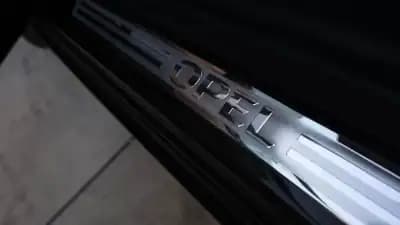 Sell Opel Adam 2016 - 11400 EUR, 62000 km - AUTO.MOTO.pt