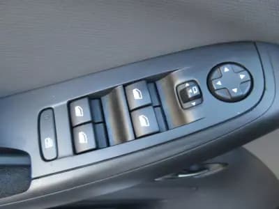 Vendo Citroën C4 Picasso 2017 - 13990 EUR, 169000 km - AUTO.MOTO.pt