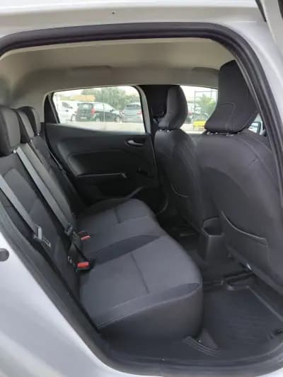 Vendo Renault Clio 2022 - 16900 EUR, 114568 km - AUTO.MOTO.pt