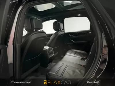 Vendo Porsche Cayenne 2018 - 53990 EUR, 150300 km - AUTO.MOTO.pt