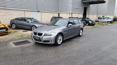 Vendo BMW 320 2010 - 12890 EUR, 157813 km - AUTO.MOTO.pt