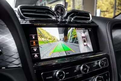 Sell Bentley Bentayga 2022 - 230000 EUR, 70942 km - AUTO.MOTO.pt