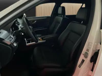 Sell Mercedes-Benz E 300 2013 - 13950 EUR, 330000 km - AUTO.MOTO.pt