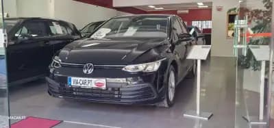 Vendo Volkswagen Golf 2021 - 18450 EUR, 93080 km - AUTO.MOTO.pt