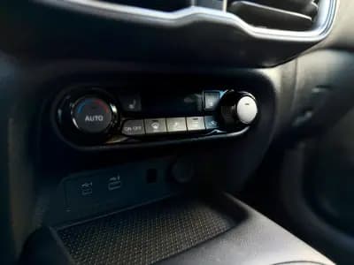 Vendo Nissan Juke 2024 - 20950 EUR, 24000 km - AUTO.MOTO.pt