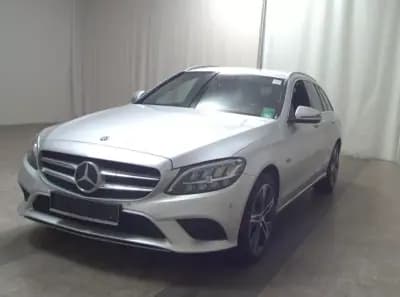 Vendo Mercedes-Benz C 300 2021 - 27500 EUR, 89000 km - AUTO.MOTO.pt