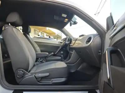 Sell Volkswagen New Beetle 2012 - 13500 EUR, 170000 km - AUTO.MOTO.pt