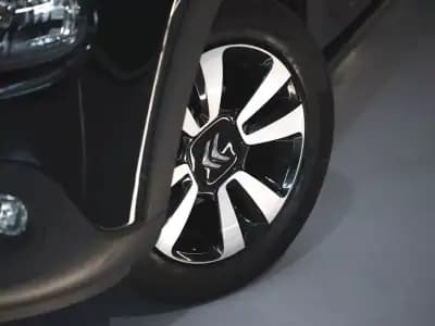 Vendo Citroën C3 2020 - 12990 EUR, 30000 km - AUTO.MOTO.pt