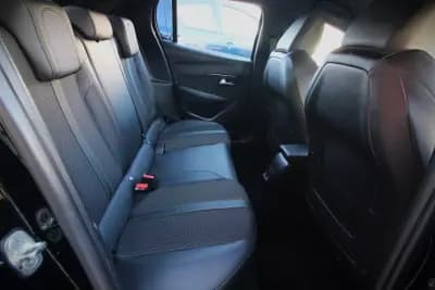 Sell Peugeot e-208 2020 - 17450 EUR, 60000 km - AUTO.MOTO.pt