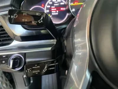 Sell Porsche Panamera 2018 - 60500 EUR, 104962 km - AUTO.MOTO.pt