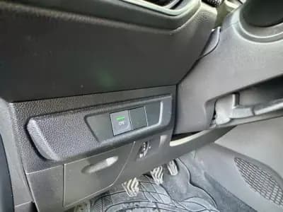 Vendo Dacia Sandero 2024 - 12480 EUR, 92000 km - AUTO.MOTO.pt