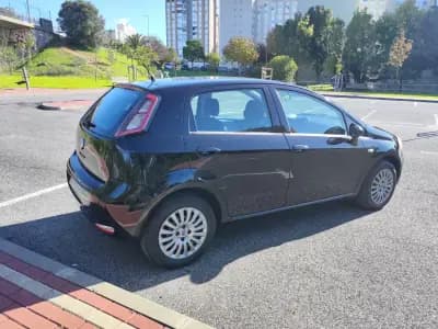 Vendo Fiat Punto Evo 2011 - 6480 EUR, 148000 km - AUTO.MOTO.pt
