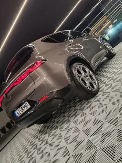 Vendo Alfa Romeo Tonale 2023 - 28750 EUR, 39617 km - AUTO.MOTO.pt