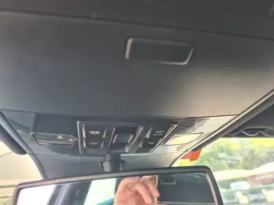 Vendo Volkswagen Polo 2014 - 19990 EUR, 85000 km - AUTO.MOTO.pt