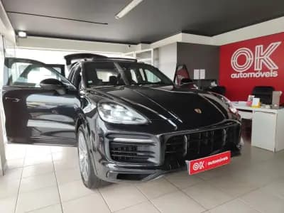 Vendo Porsche Cayenne 2020 - 74500 EUR, 67300 km - AUTO.MOTO.pt