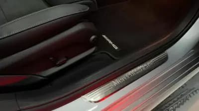 Sell Mercedes-Benz E 300 2023 - 46990 EUR, 63661 km - AUTO.MOTO.pt