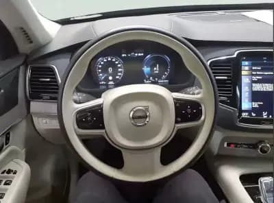 Vendo Volvo XC 90 2022 - 56700 EUR, 91200 km - AUTO.MOTO.pt