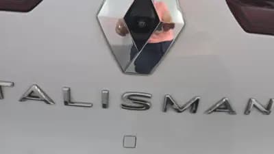 Vendo Renault Talisman 2016 - 14990 EUR, 107000 km - AUTO.MOTO.pt