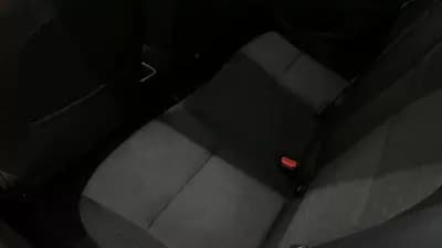 Vendo Renault Clio 2022 - 14900 EUR, 136243 km - AUTO.MOTO.pt