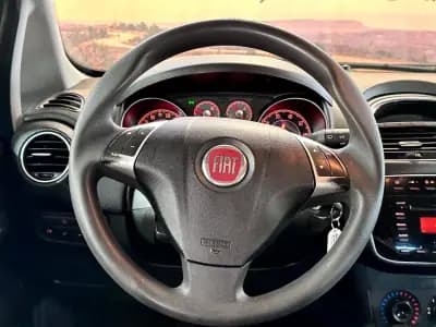 Vendo Fiat Punto 2013 - 6500 EUR, 134945 km - AUTO.MOTO.pt