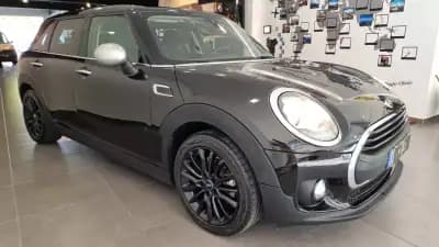 Vendo MINI Clubman 2018 - 12750 EUR, 286464 km - AUTO.MOTO.pt