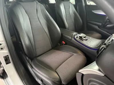 Vendo Mercedes-Benz E 220 2020 - 37900 EUR, 84701 km - AUTO.MOTO.pt