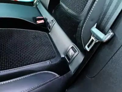 Vendo Renault Mégane 2020 - 18990 EUR, 82646 km - AUTO.MOTO.pt