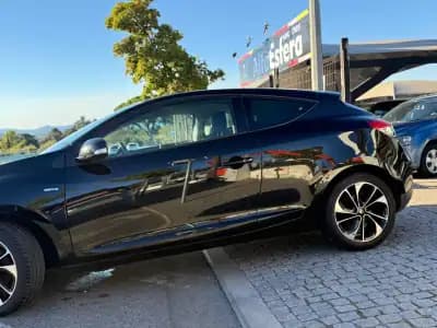 Sell Renault Mégane Coupe 2014 - 12900 EUR, 155557 km - AUTO.MOTO.pt