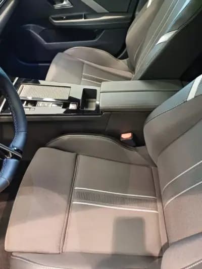 Sell Opel Astra 2023 - 31000 EUR, 11950 km - AUTO.MOTO.pt