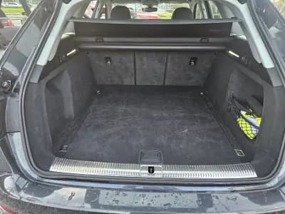 Vendo Audi A4 Avant 2018 - 22800 EUR, 104924 km - AUTO.MOTO.pt