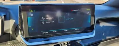 Vendo Peugeot e-2008 2020 - 17450 EUR, 154779 km - AUTO.MOTO.pt