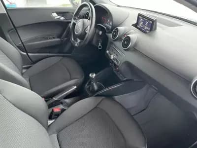 Sell Audi A1 Sportback 2018 - 15250 EUR, 85720 km - AUTO.MOTO.pt