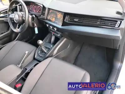 Vendo Audi A1 Sportback 2019 - 18950 EUR, 69000 km - AUTO.MOTO.pt