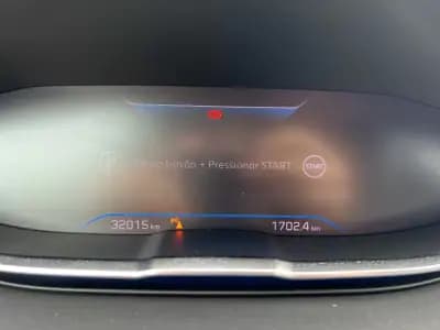 Vendo Peugeot 5008 2024 - 29750 EUR, 32015 km - AUTO.MOTO.pt