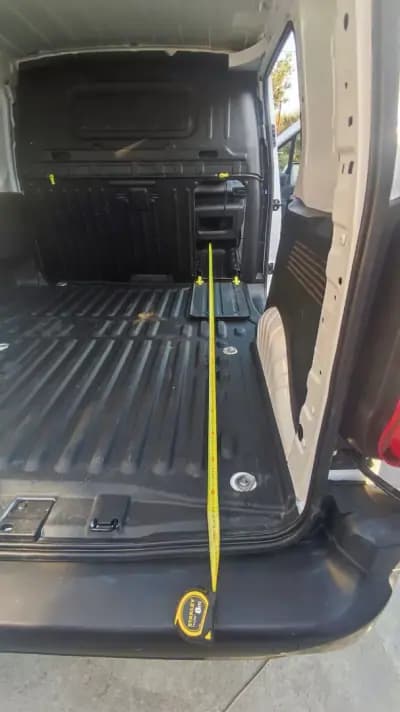 Vendo Opel Combo 2020 - 12978 EUR, 149789 km - AUTO.MOTO.pt