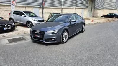 Vendo Audi A5 Sportback 2016 - 23980 EUR, 159375 km - AUTO.MOTO.pt