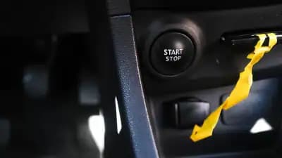 Vendo Renault Clio 2018 - 12000 EUR, 78100 km - AUTO.MOTO.pt