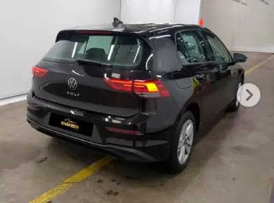 Vendo Volkswagen Golf 2022 - 27750 EUR, 130144 km - AUTO.MOTO.pt